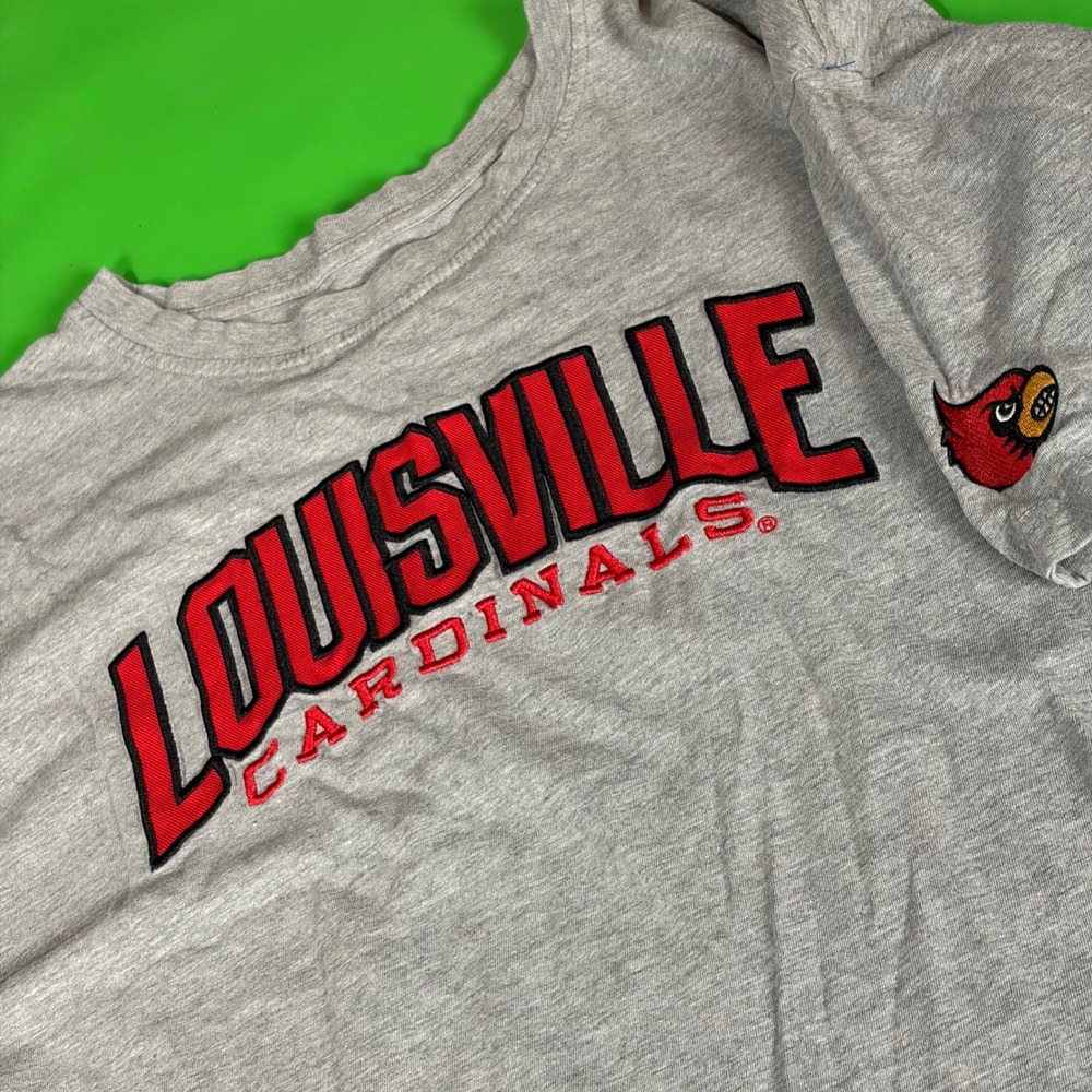 Louisville Cardinals Knights Apparel T-Shirt Mens XL MLB Embroidered Spell Out